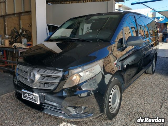 Mercedes Benz Vito Usada en San Juan, deRuedas