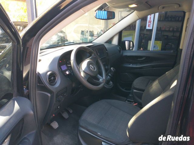Mercedes Benz Vito Usada en San Juan, deRuedas