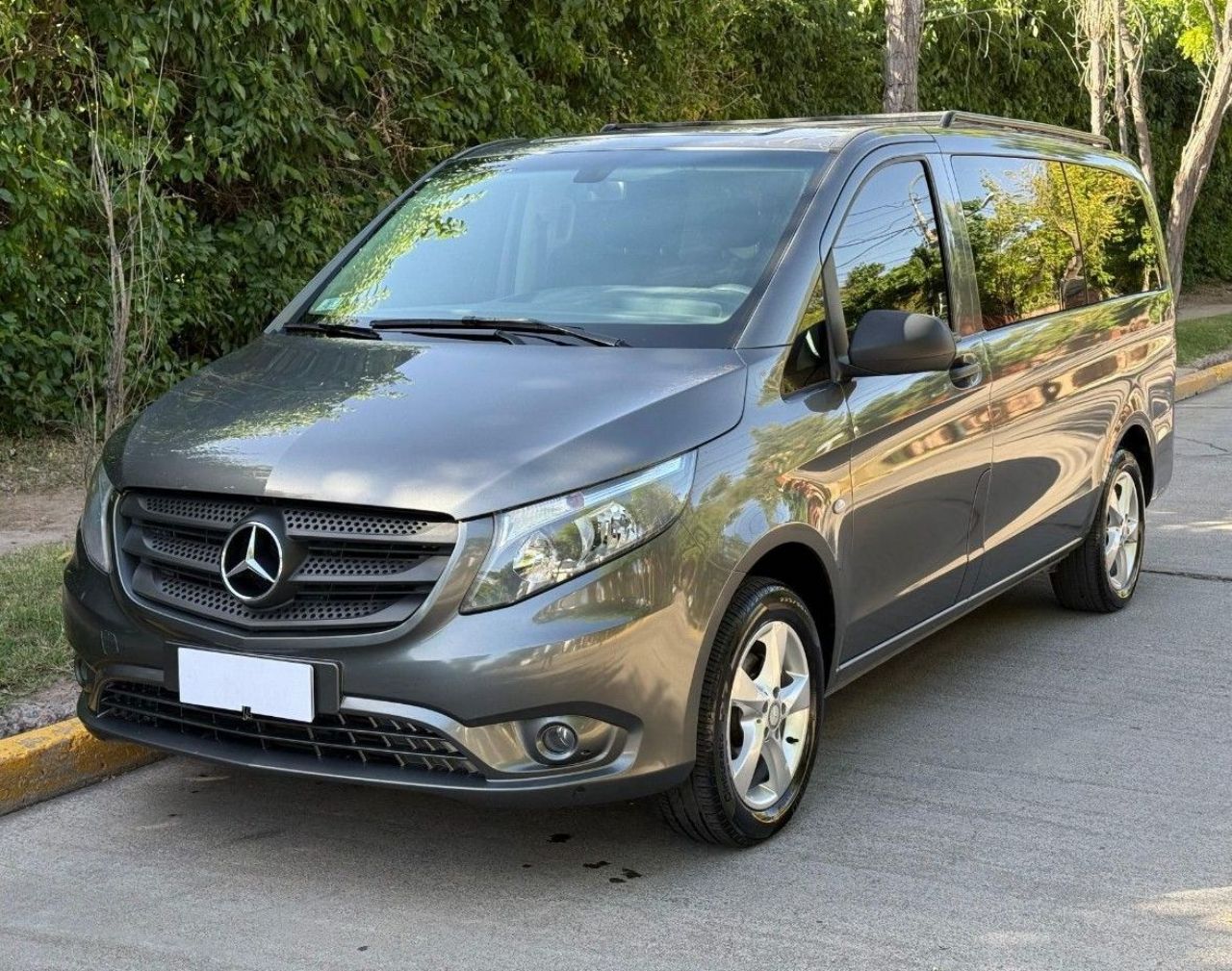 Mercedes Benz Vito Usada en Mendoza, deRuedas