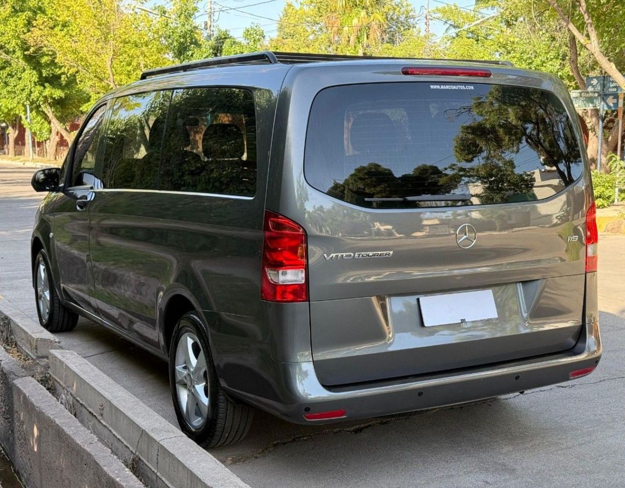Mercedes Benz Vito Usada en Mendoza, deRuedas