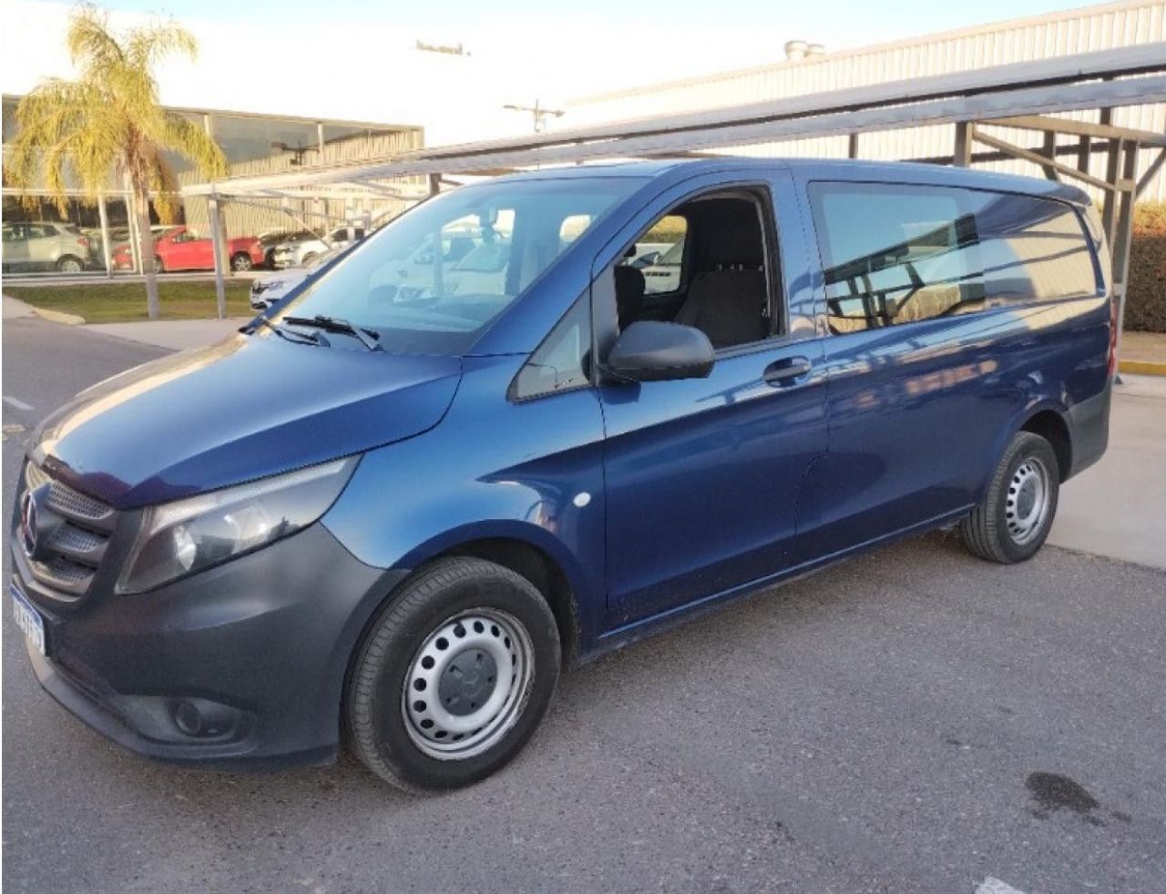 Mercedes Benz Vito Usada en San Juan, deRuedas
