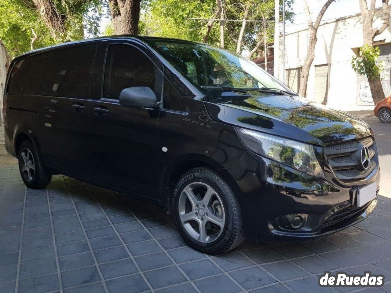 Mercedes Benz Vito Usada en Mendoza, deRuedas