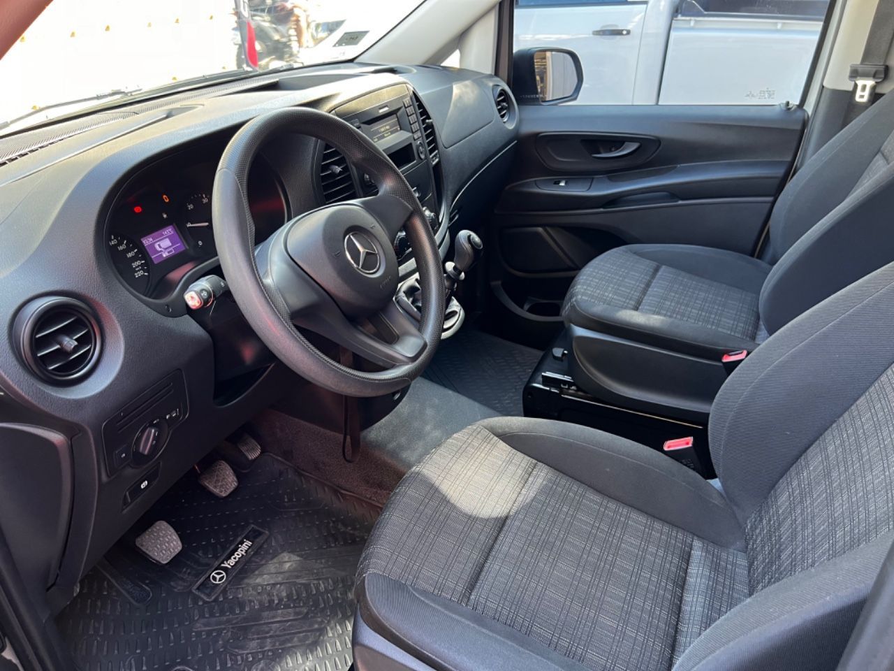 Mercedes Benz Vito Usada en Mendoza, deRuedas
