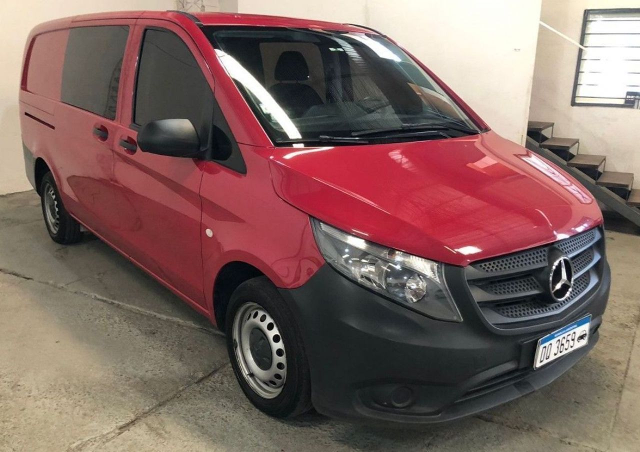 Mercedes Benz Vito Usada en Córdoba, deRuedas