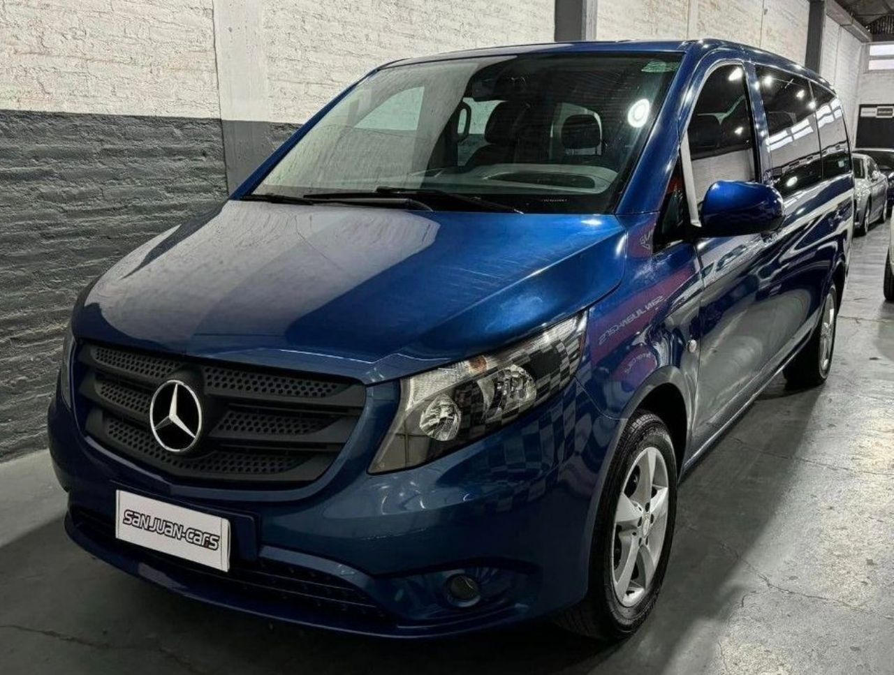 Mercedes Benz Vito Usada en San Juan, deRuedas
