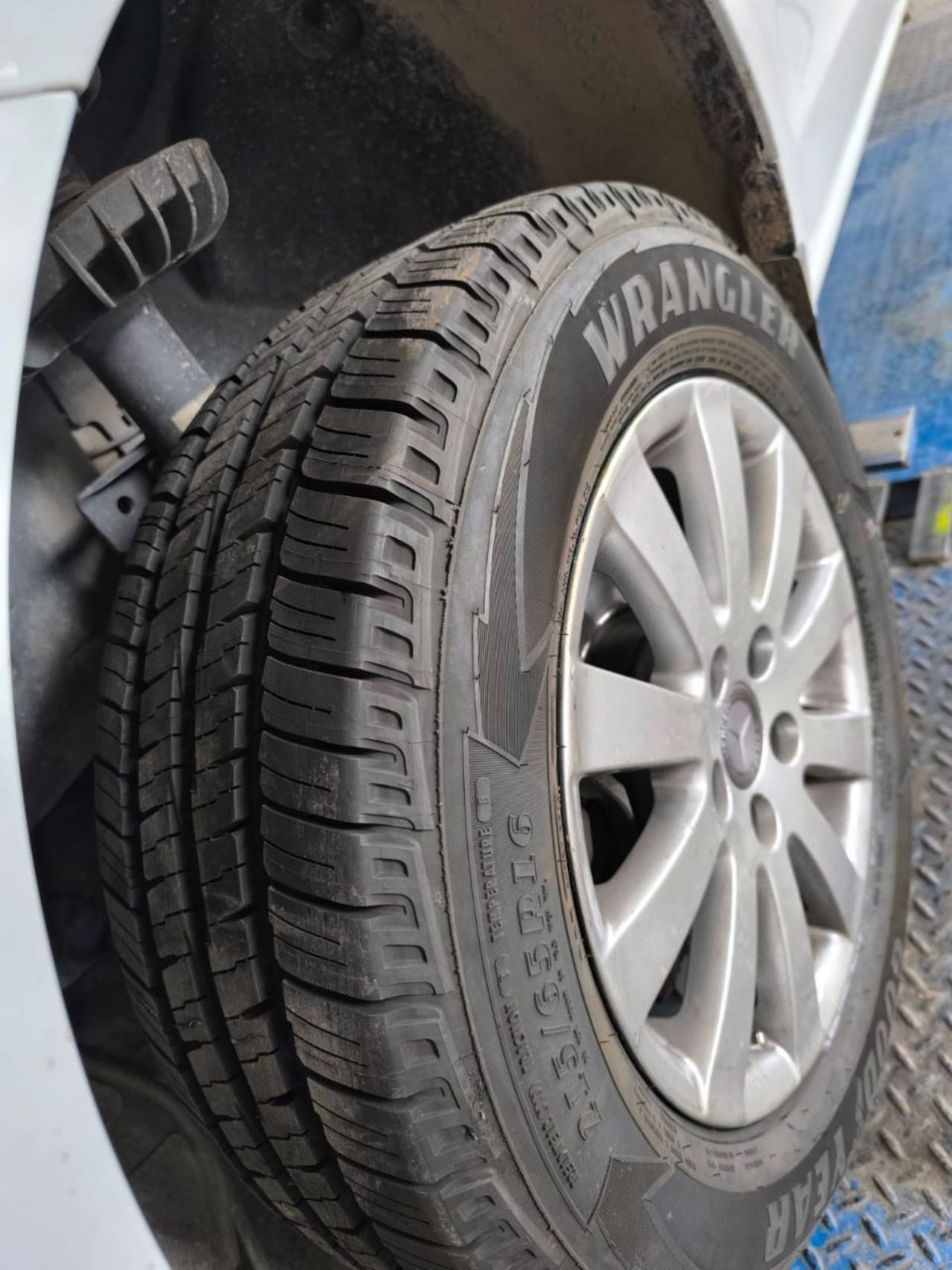 Mercedes Benz Vito Usada en Mendoza, deRuedas