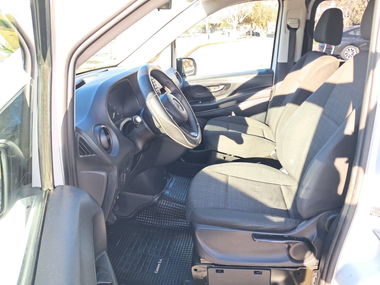 Mercedes Benz Vito Usada Financiado en Mendoza, deRuedas