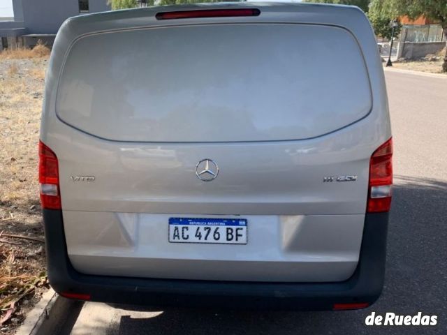 Mercedes Benz Vito Usada en Mendoza, deRuedas