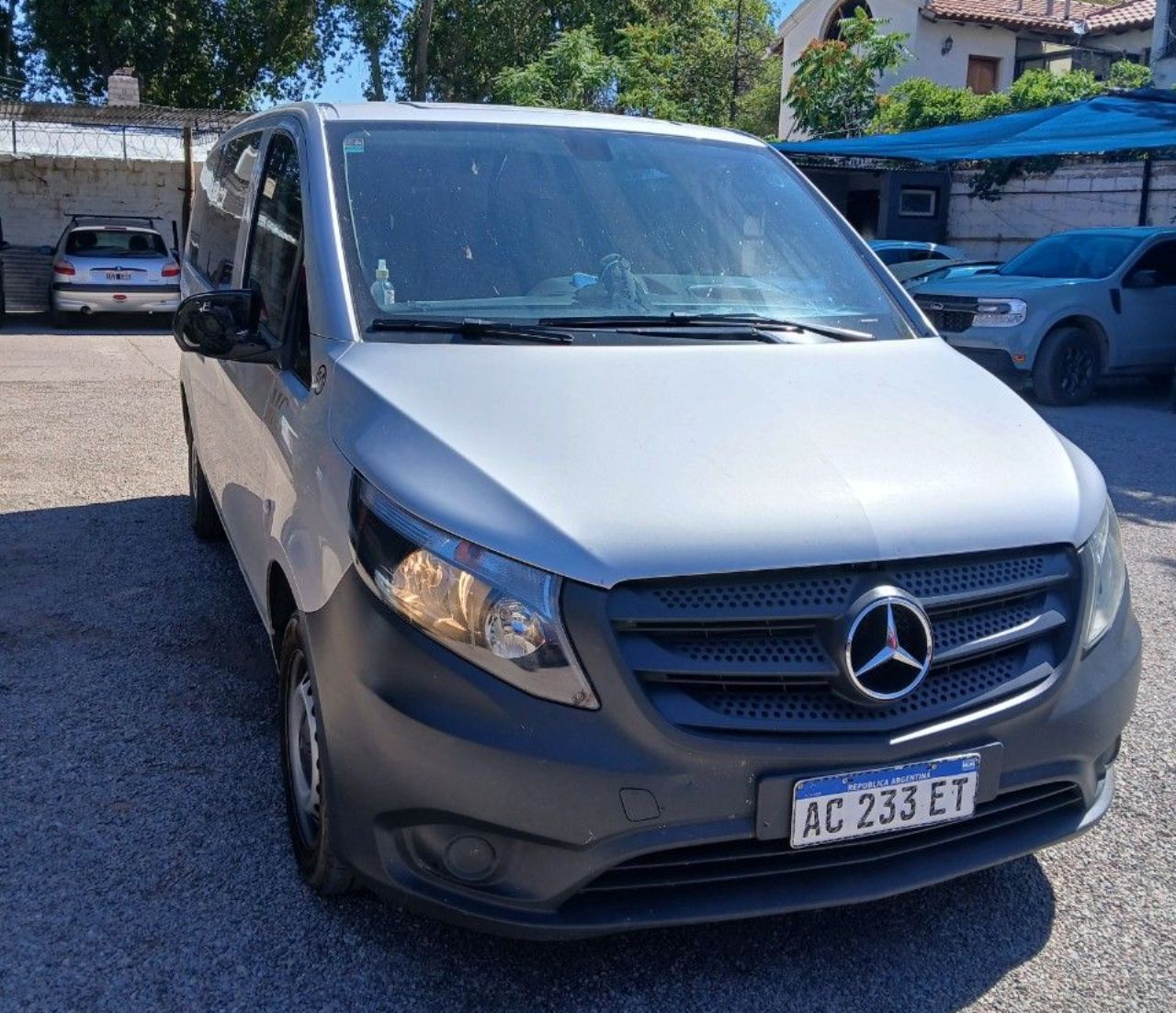 Mercedes Benz Vito Usada en Mendoza, deRuedas