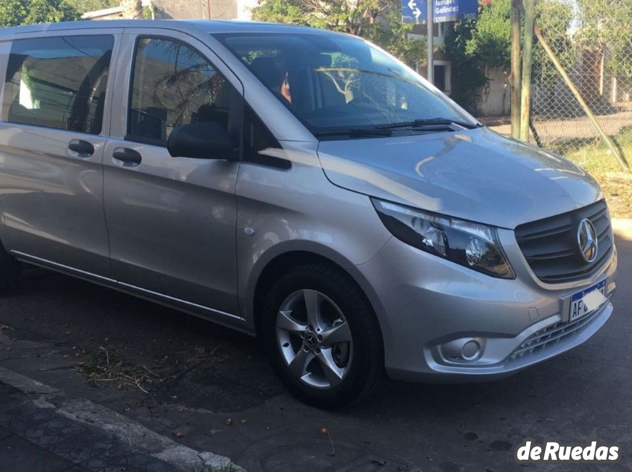 Mercedes Benz Vito Usada en Córdoba, deRuedas