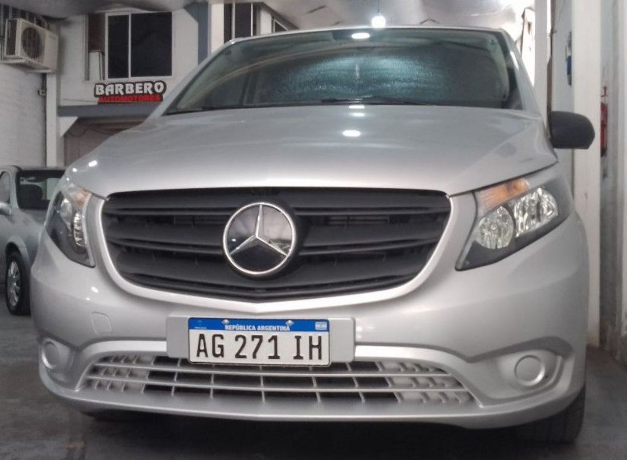 Mercedes Benz Vito Usada en Mendoza, deRuedas