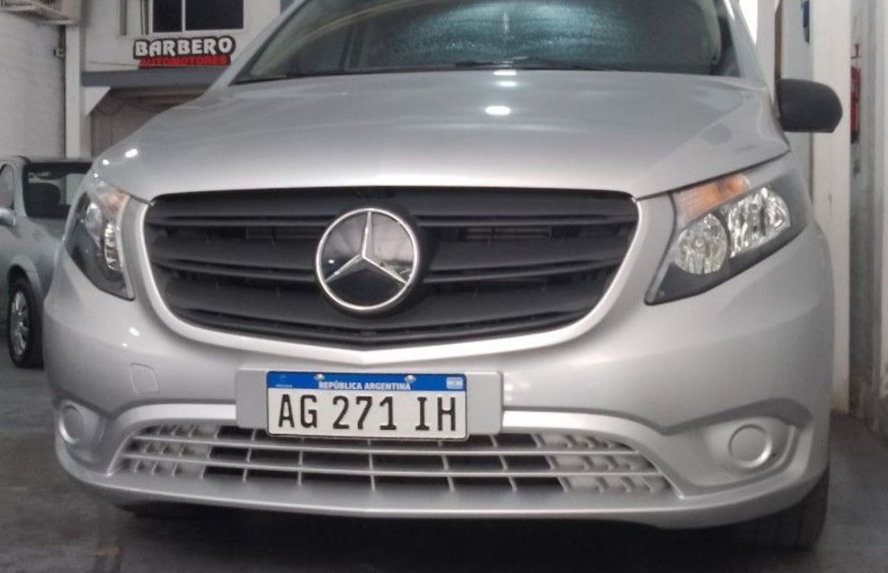 Mercedes Benz Vito Usada en Mendoza, deRuedas