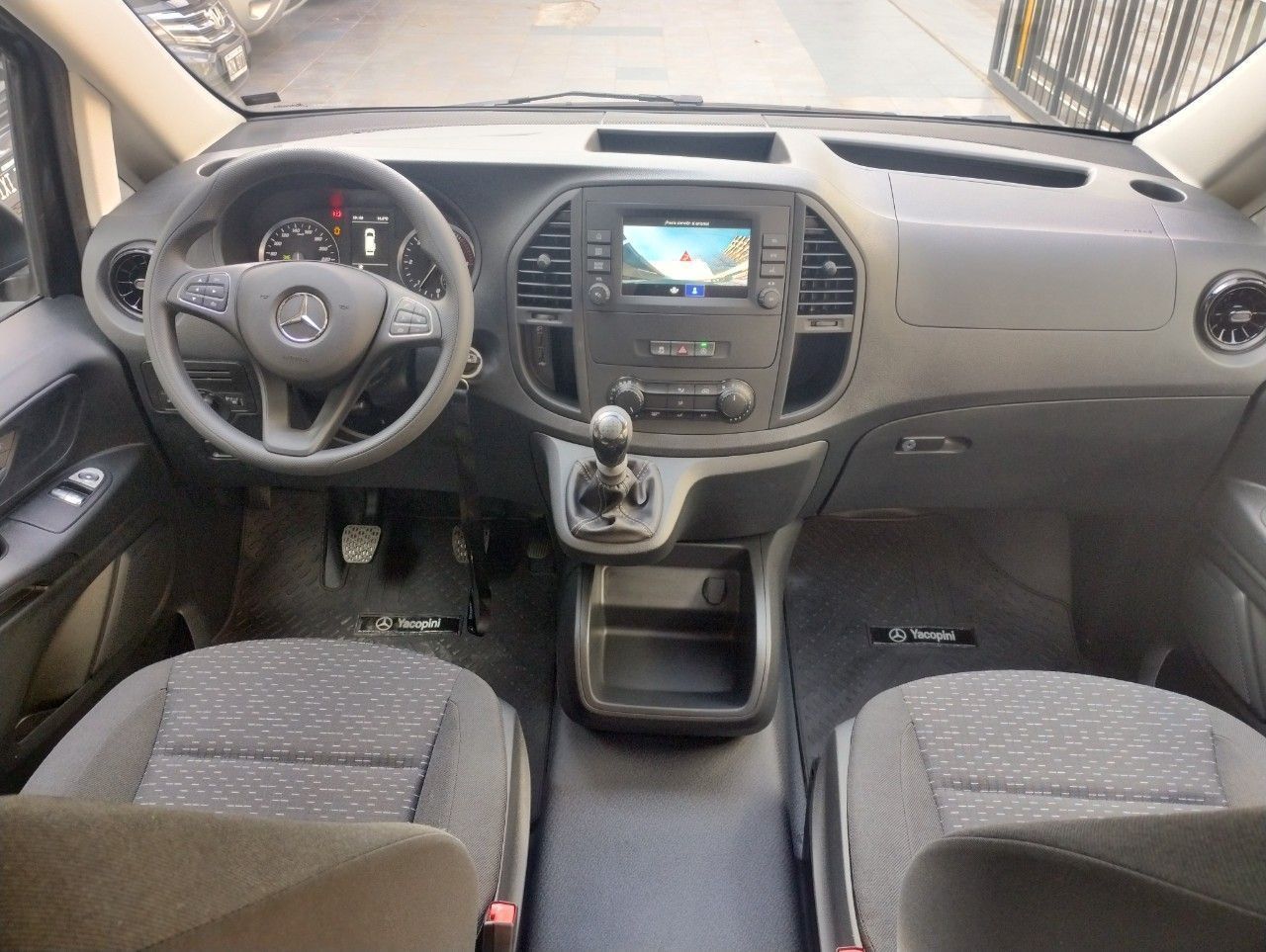 Mercedes Benz Vito Usada en Mendoza, deRuedas