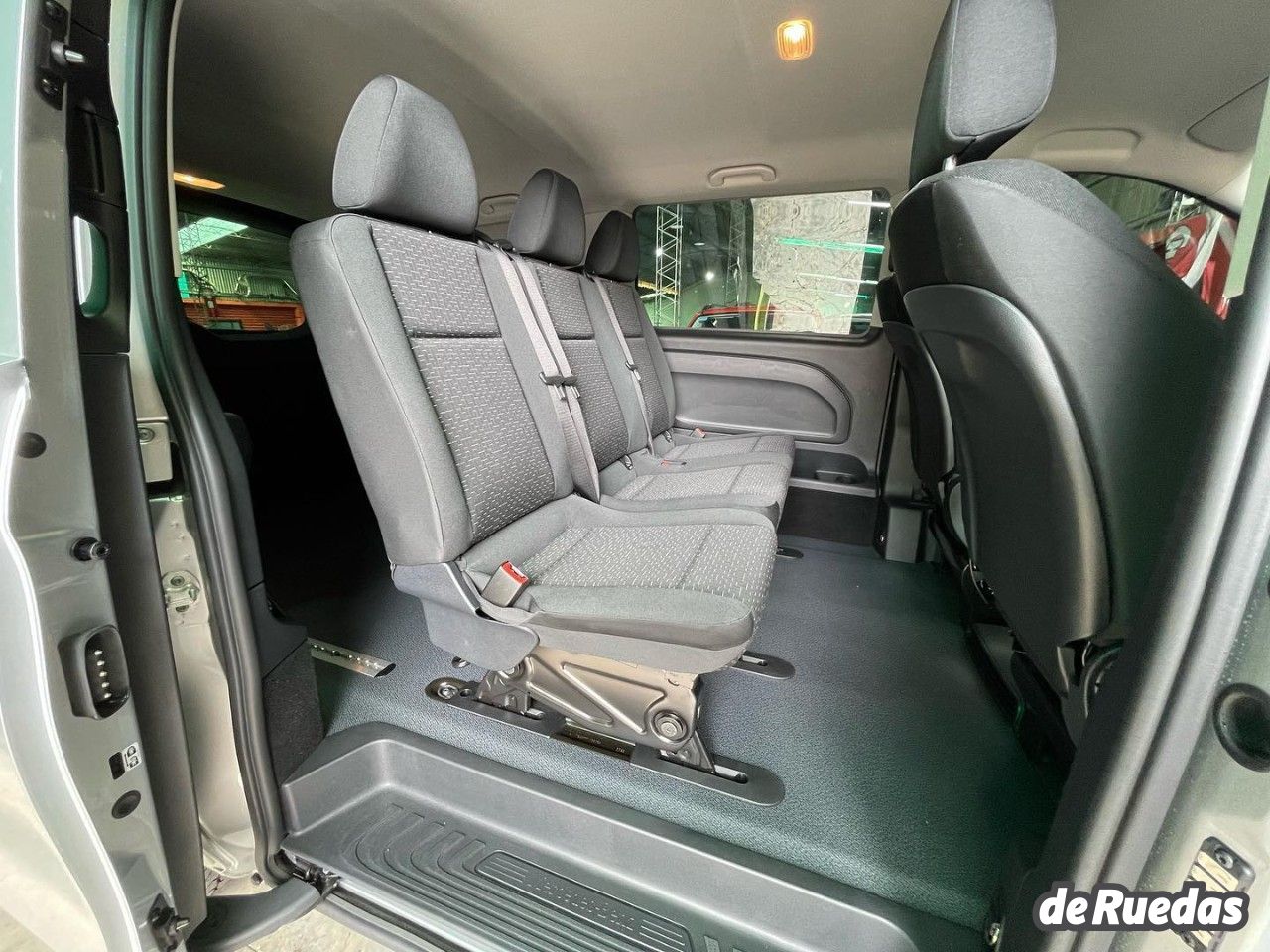 Mercedes Benz Vito Nueva en San Juan, deRuedas