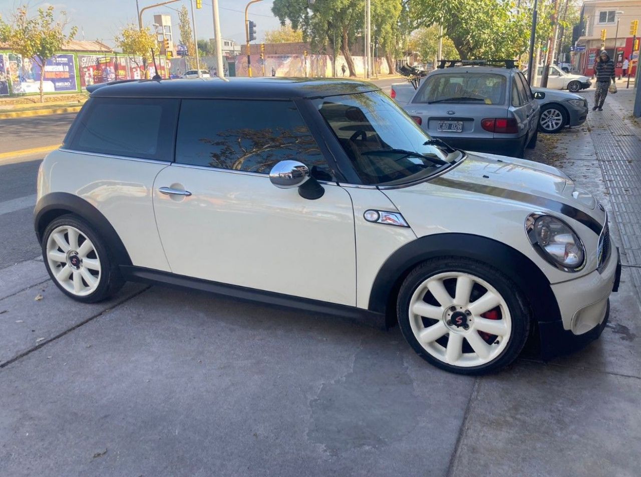 Mini Cooper Usado en Mendoza, deRuedas