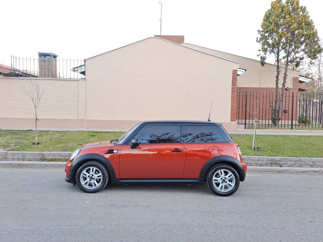 Mini Cooper Usado en Mendoza, deRuedas