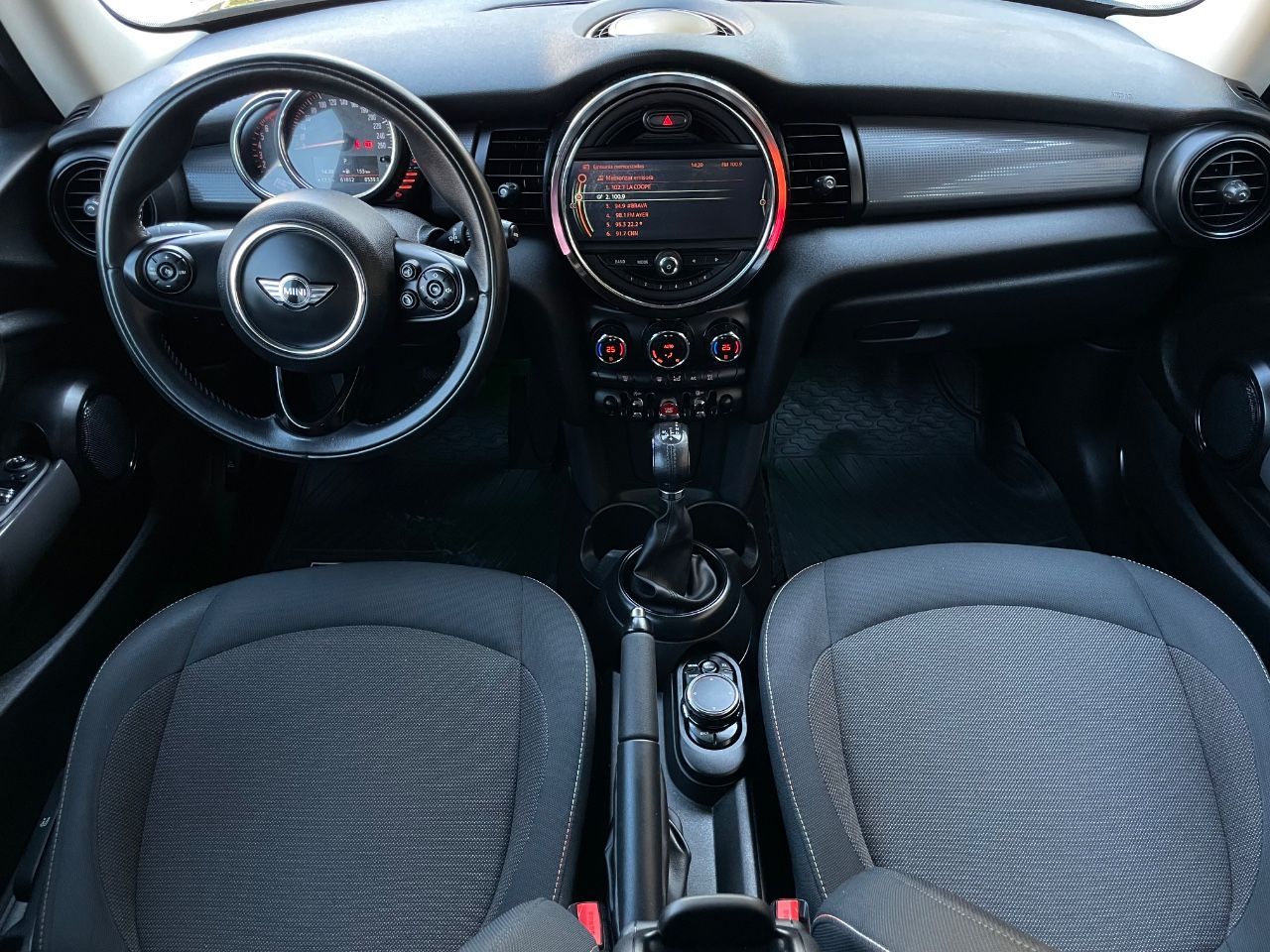 Mini Cooper Usado en Mendoza, deRuedas
