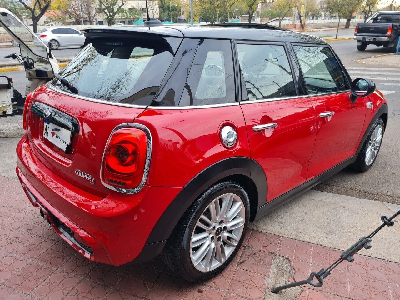 Mini Cooper Usado en Mendoza, deRuedas