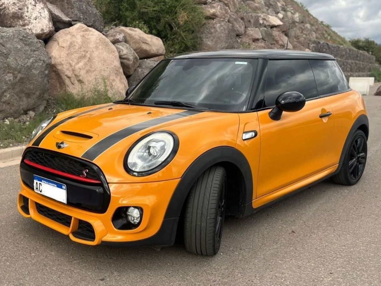 Mini Cooper Usado en Mendoza, deRuedas