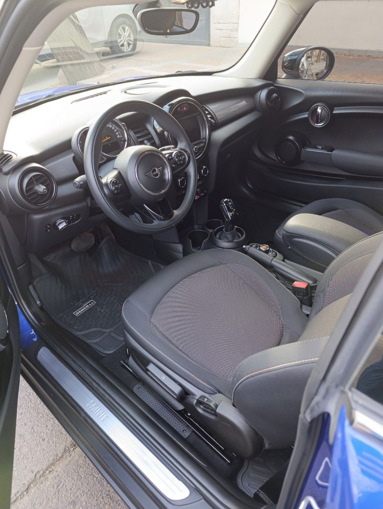 Mini Cooper Usado en Mendoza, deRuedas