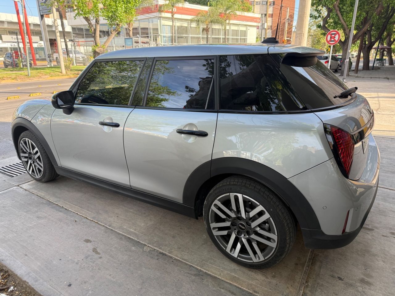 Mini Cooper Usado en Mendoza, deRuedas