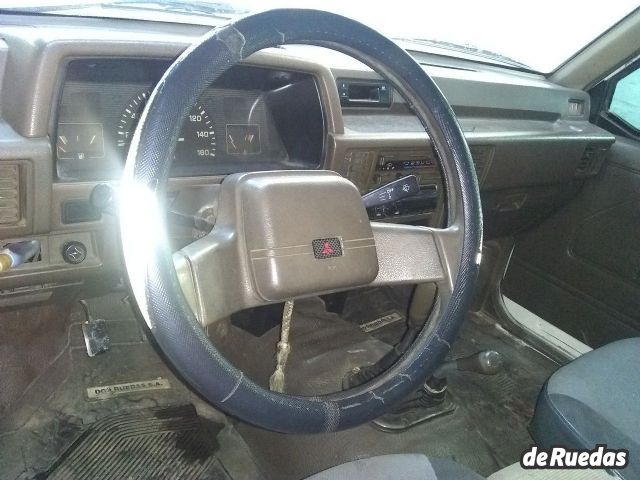 Mitsubishi L200 Usada en Mendoza, deRuedas