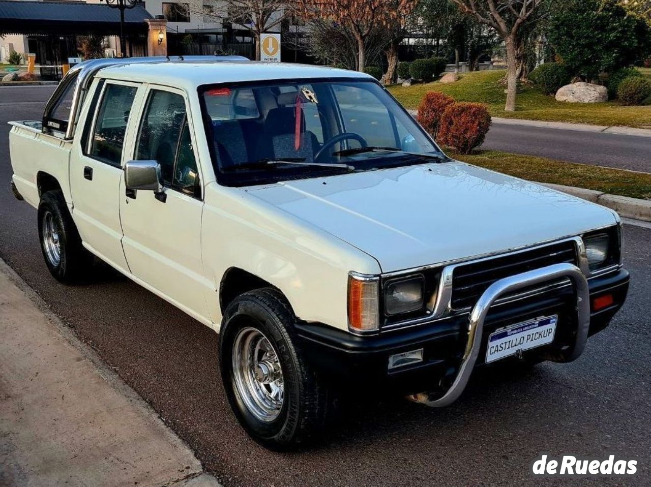 Mitsubishi L200 Usada en Mendoza, deRuedas