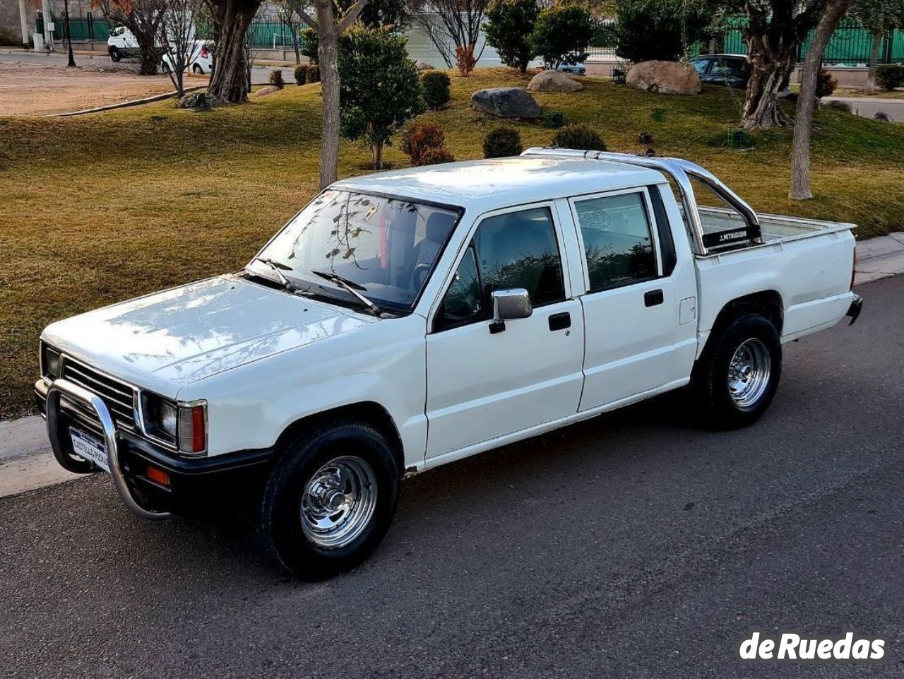 Mitsubishi L200 Usada en Mendoza, deRuedas