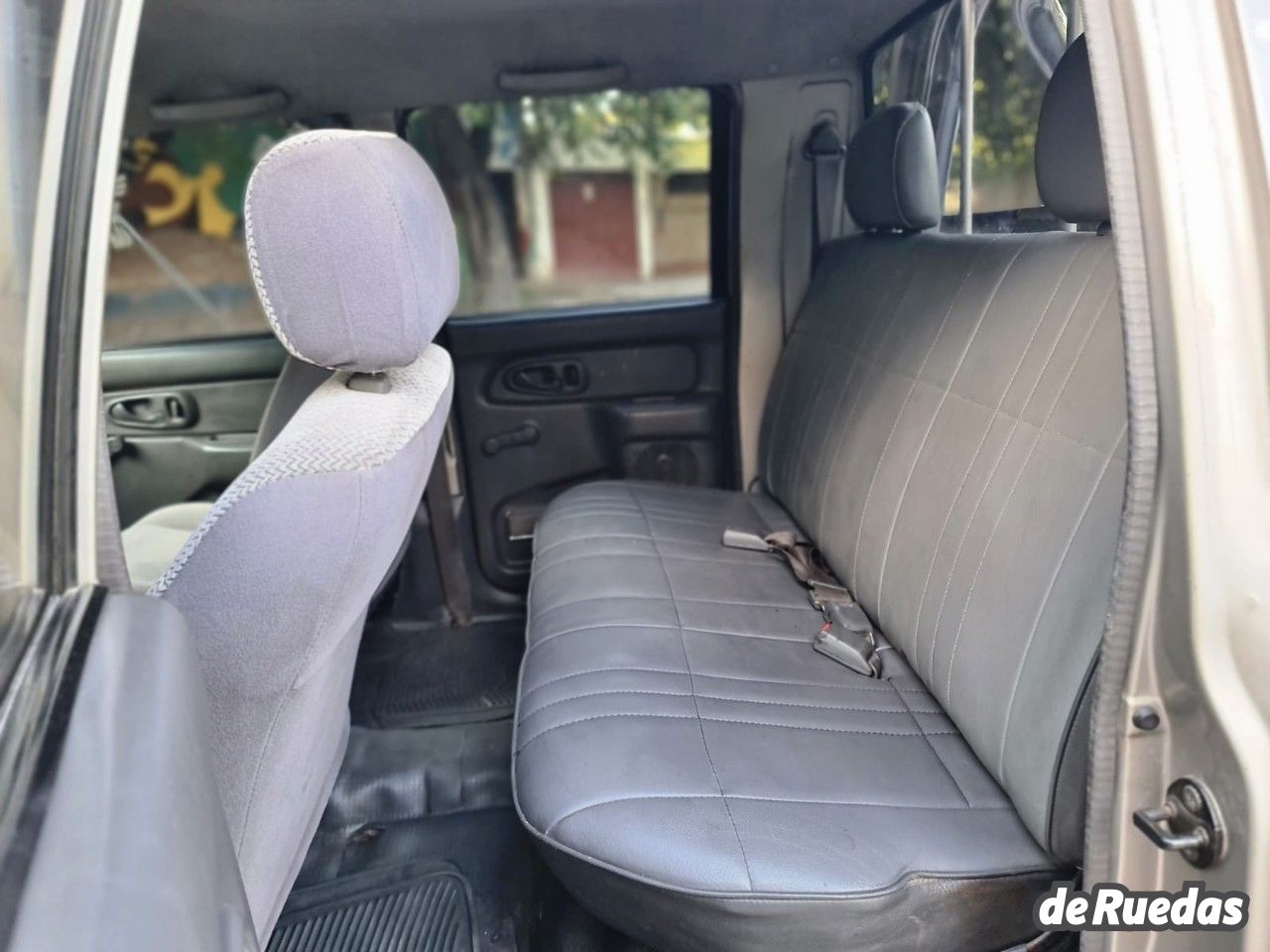 Mitsubishi L200 Usada en Mendoza, deRuedas