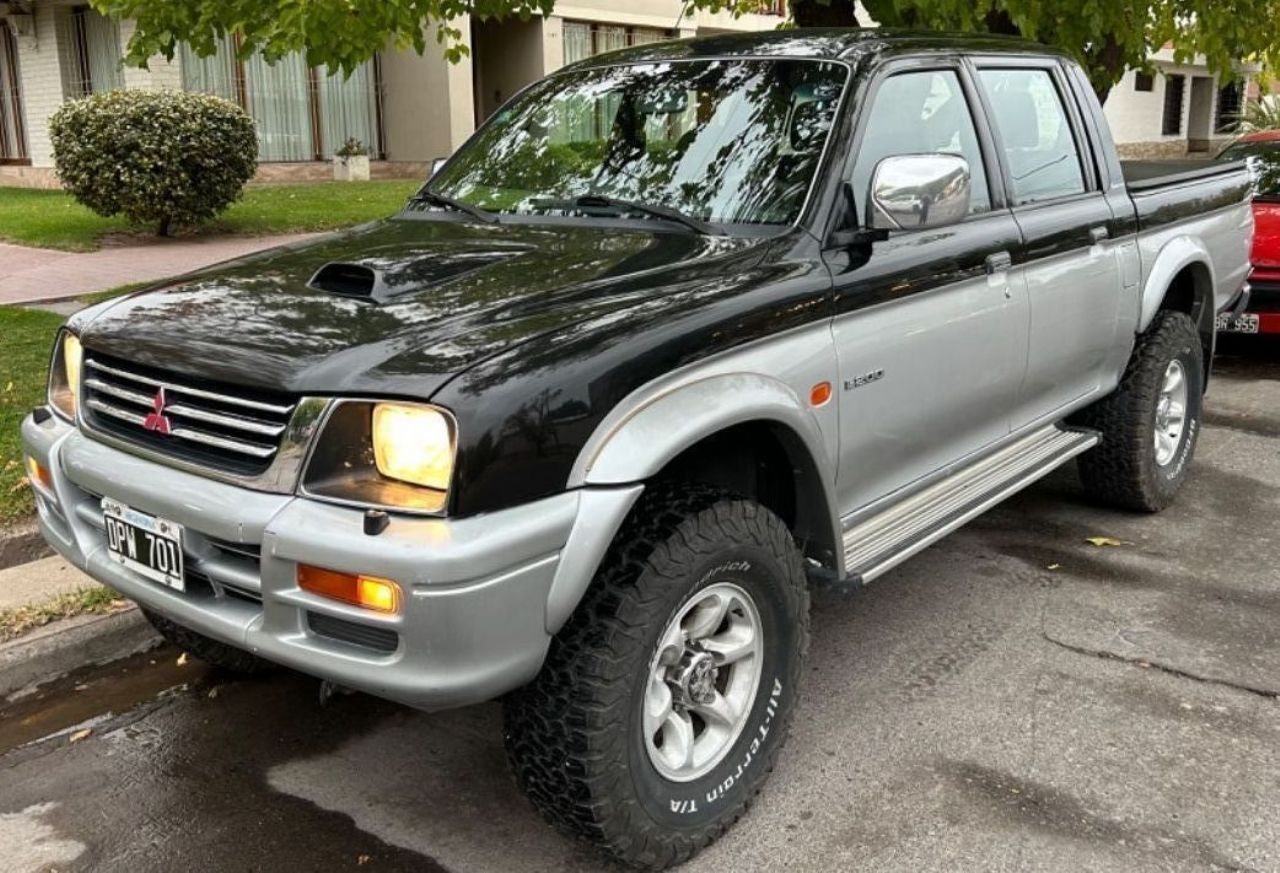 Mitsubishi L200 Usada en Mendoza, deRuedas