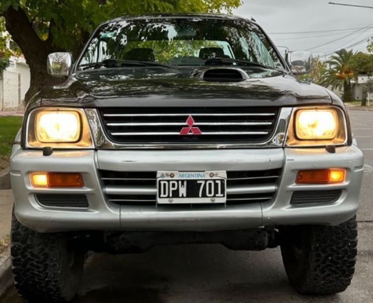 Mitsubishi L200 Usada en Mendoza, deRuedas