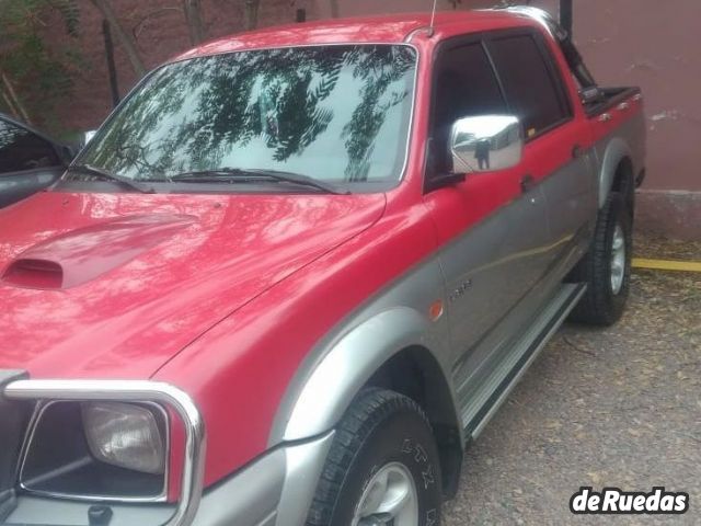 Mitsubishi L200 Usada en Mendoza, deRuedas