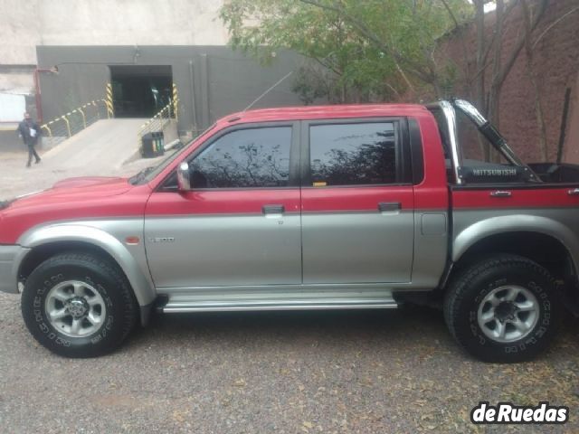 Mitsubishi L200 Usada en Mendoza, deRuedas
