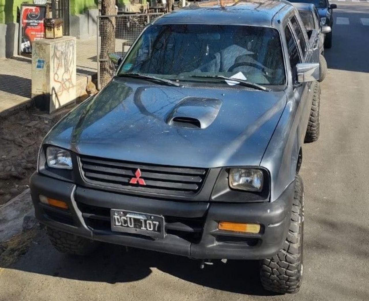 Mitsubishi L200 Usada en Mendoza, deRuedas