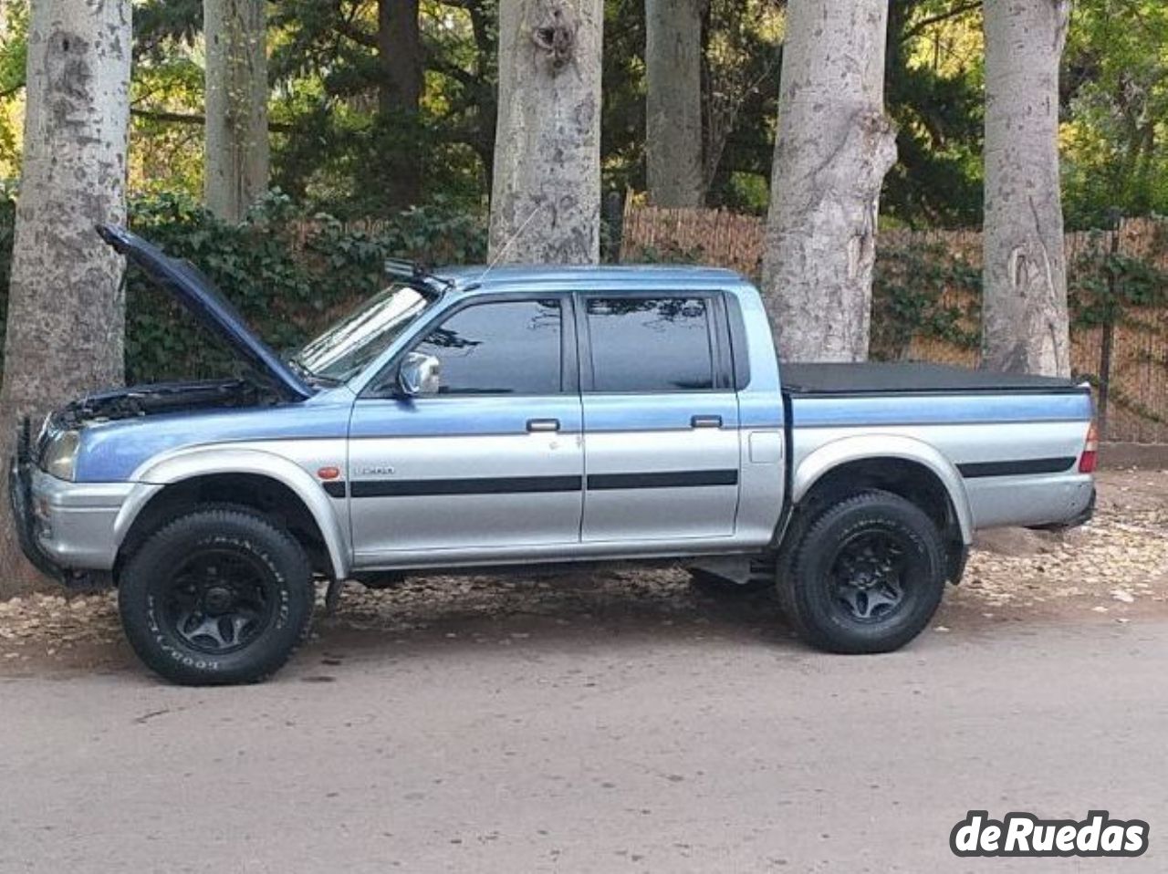 Mitsubishi L200 Usada en Mendoza, deRuedas