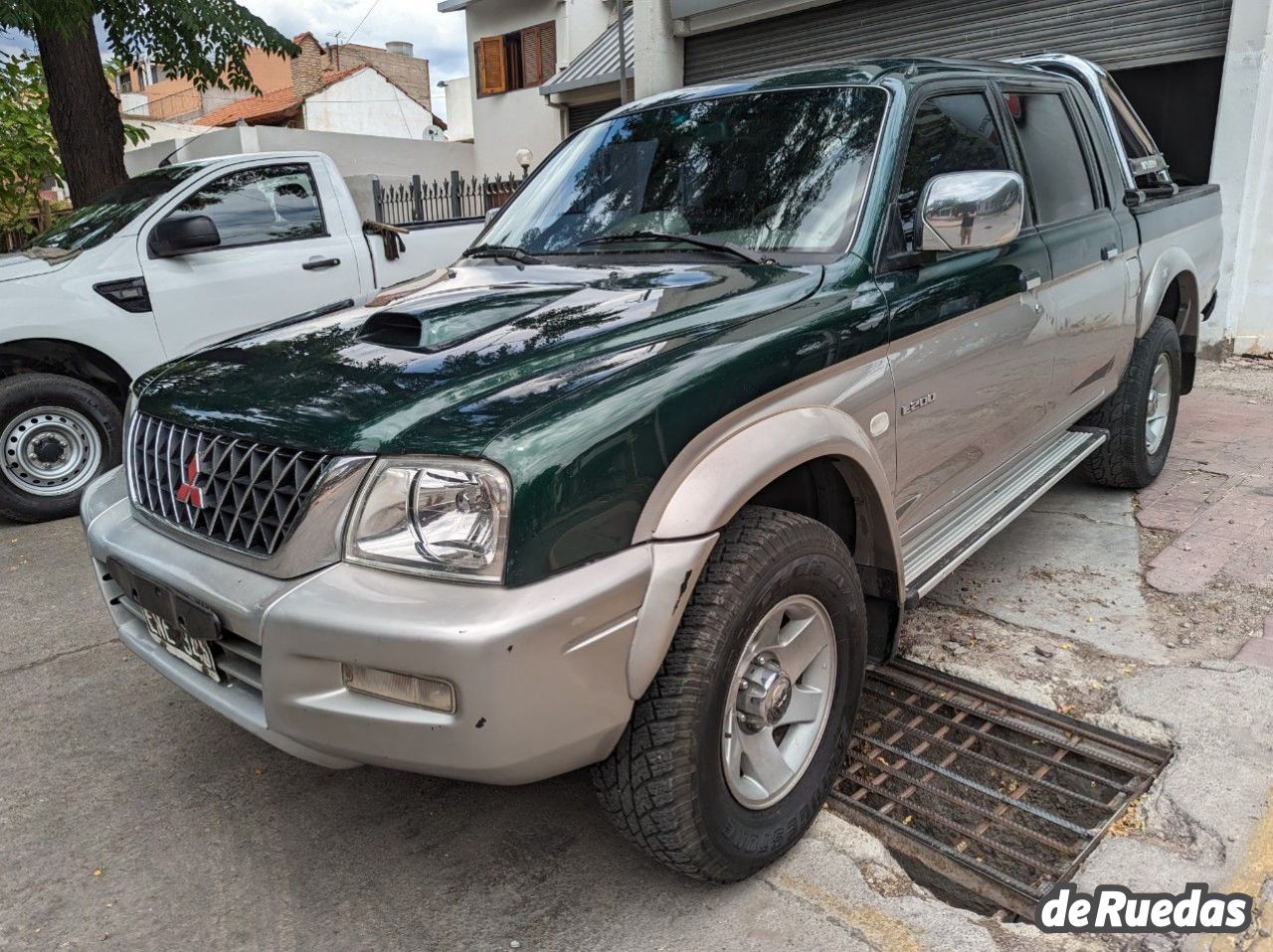 Mitsubishi L200 Usada en Mendoza, deRuedas