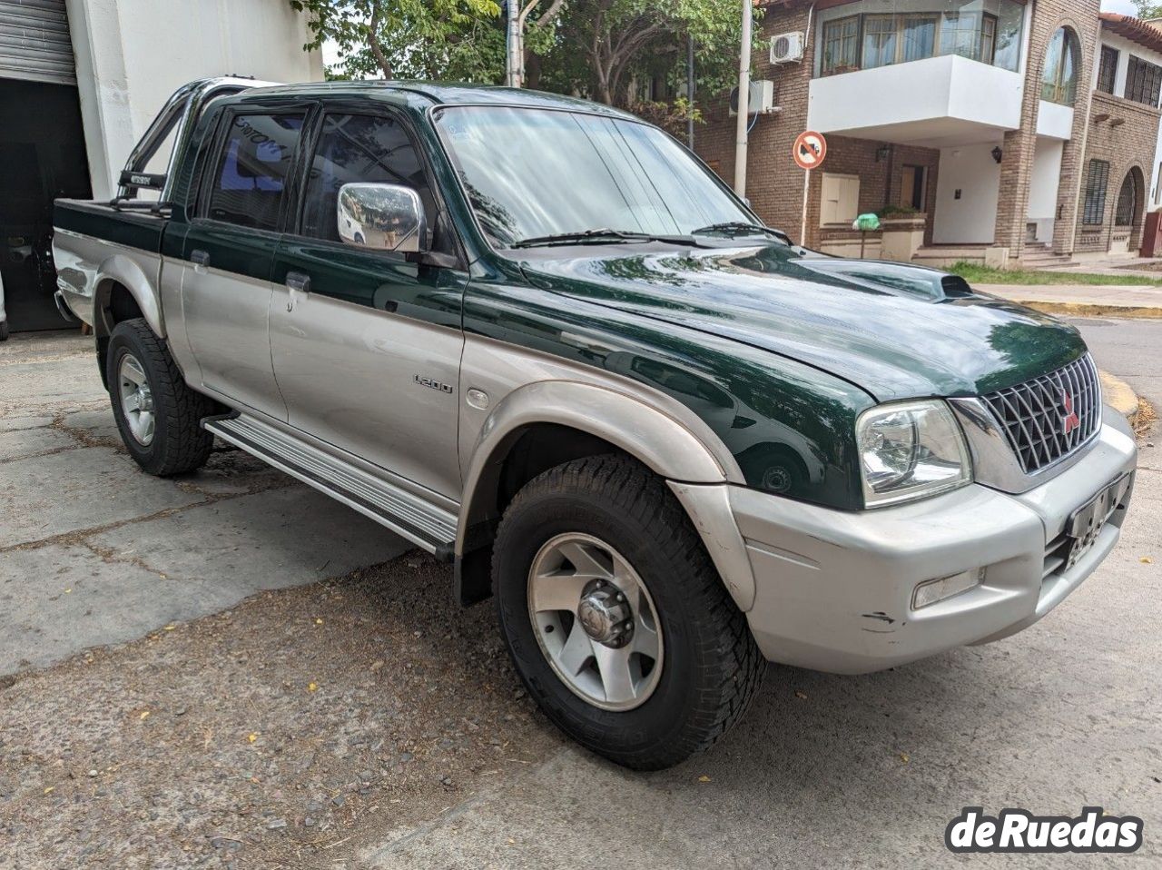 Mitsubishi L200 Usada en Mendoza, deRuedas