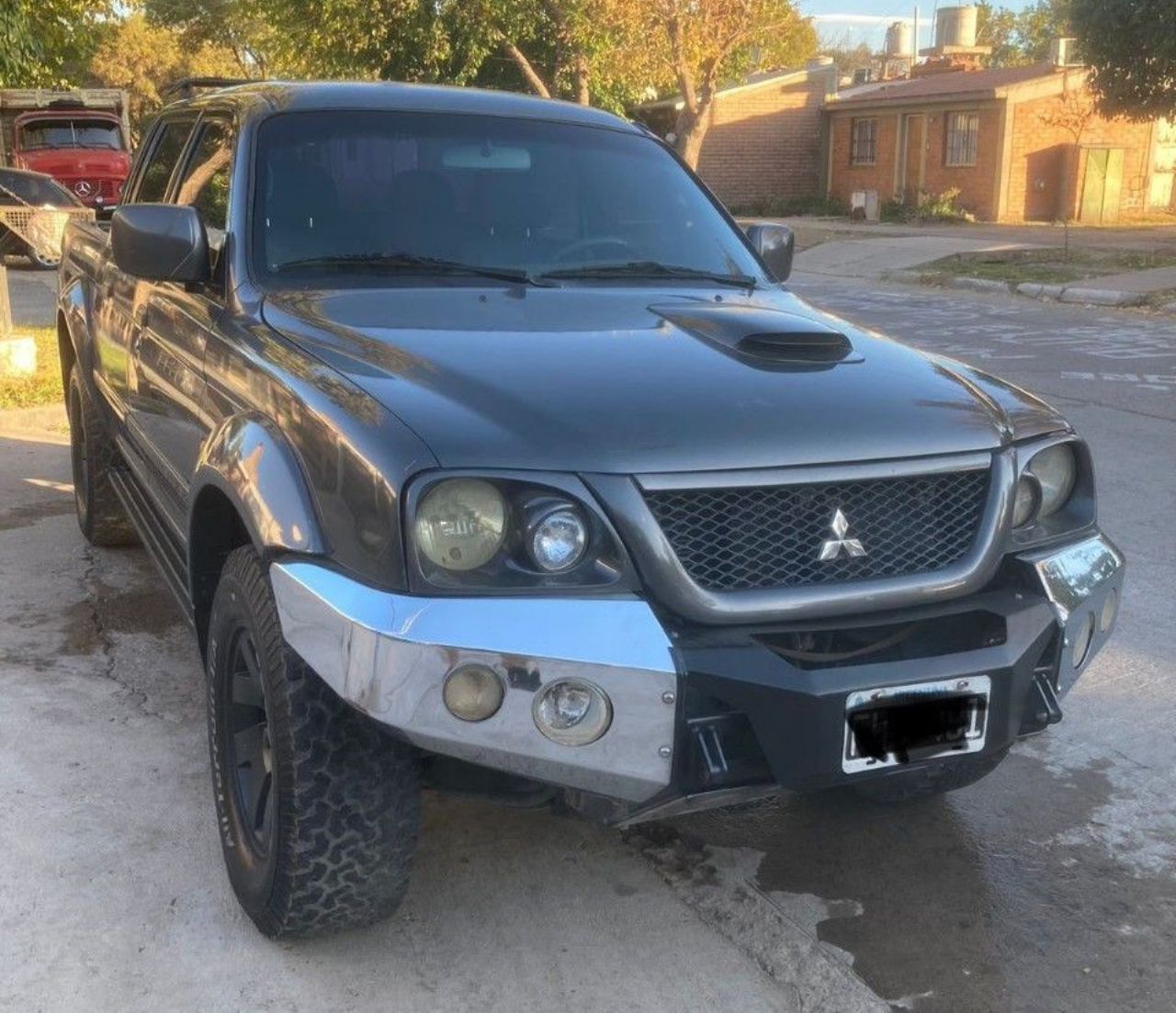 Mitsubishi L200 Usada en Mendoza, deRuedas