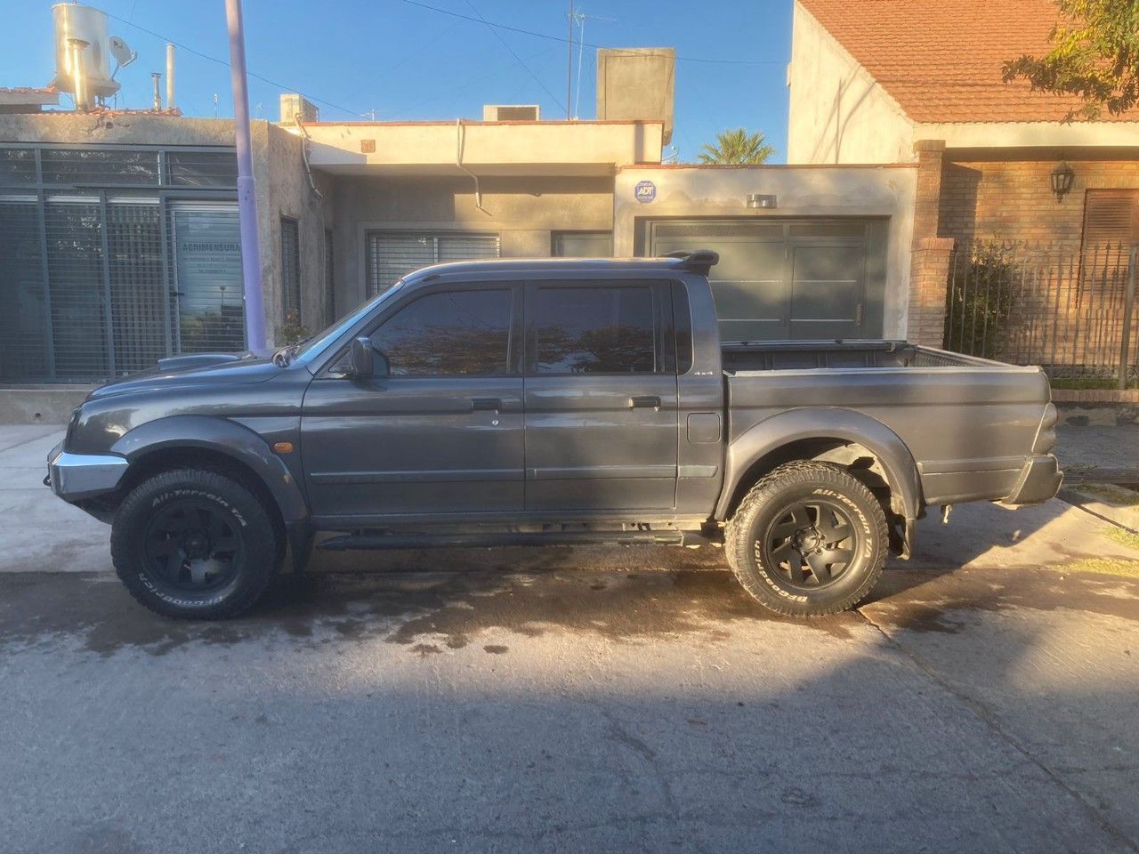 Mitsubishi L200 Usada en Mendoza, deRuedas