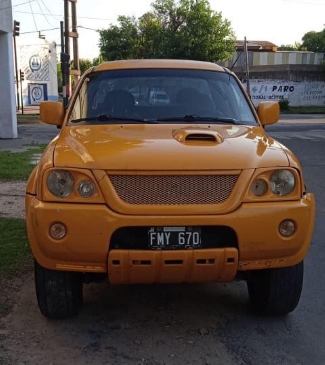 Mitsubishi L200 Usada en Santa Fe, deRuedas