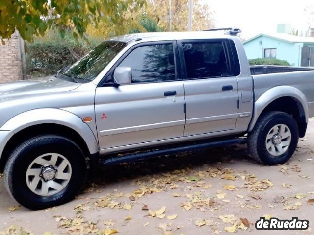 Mitsubishi L200 Usada en Mendoza, deRuedas