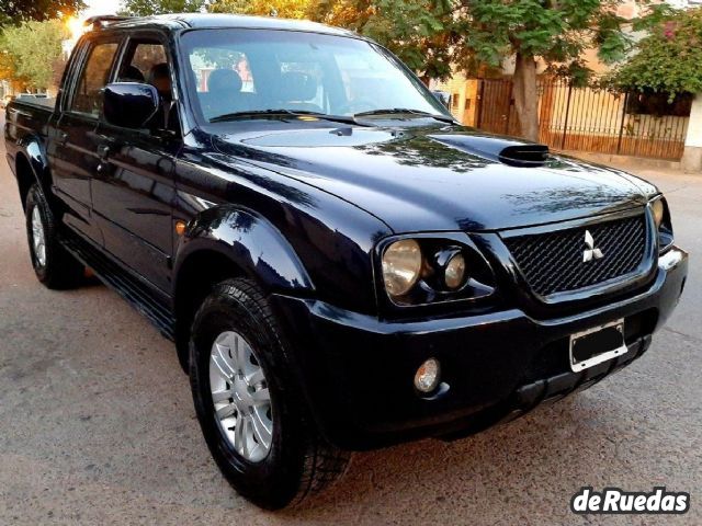 Mitsubishi L200 Usada en Mendoza, deRuedas