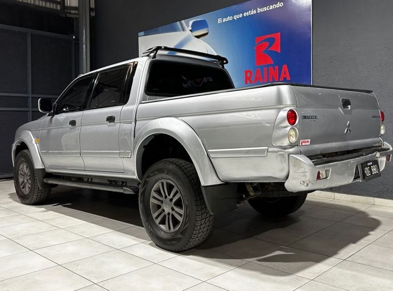 Mitsubishi L200 Usada en Mendoza, deRuedas