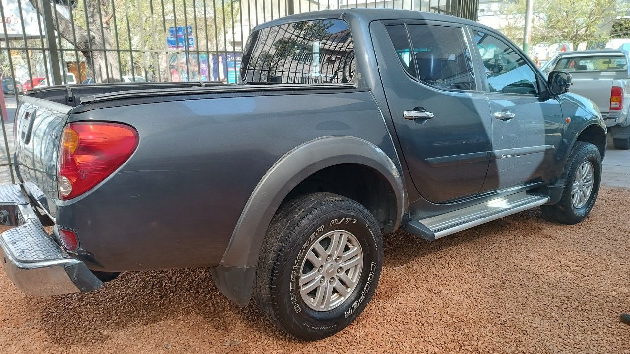 Mitsubishi L200 Usada en Mendoza, deRuedas