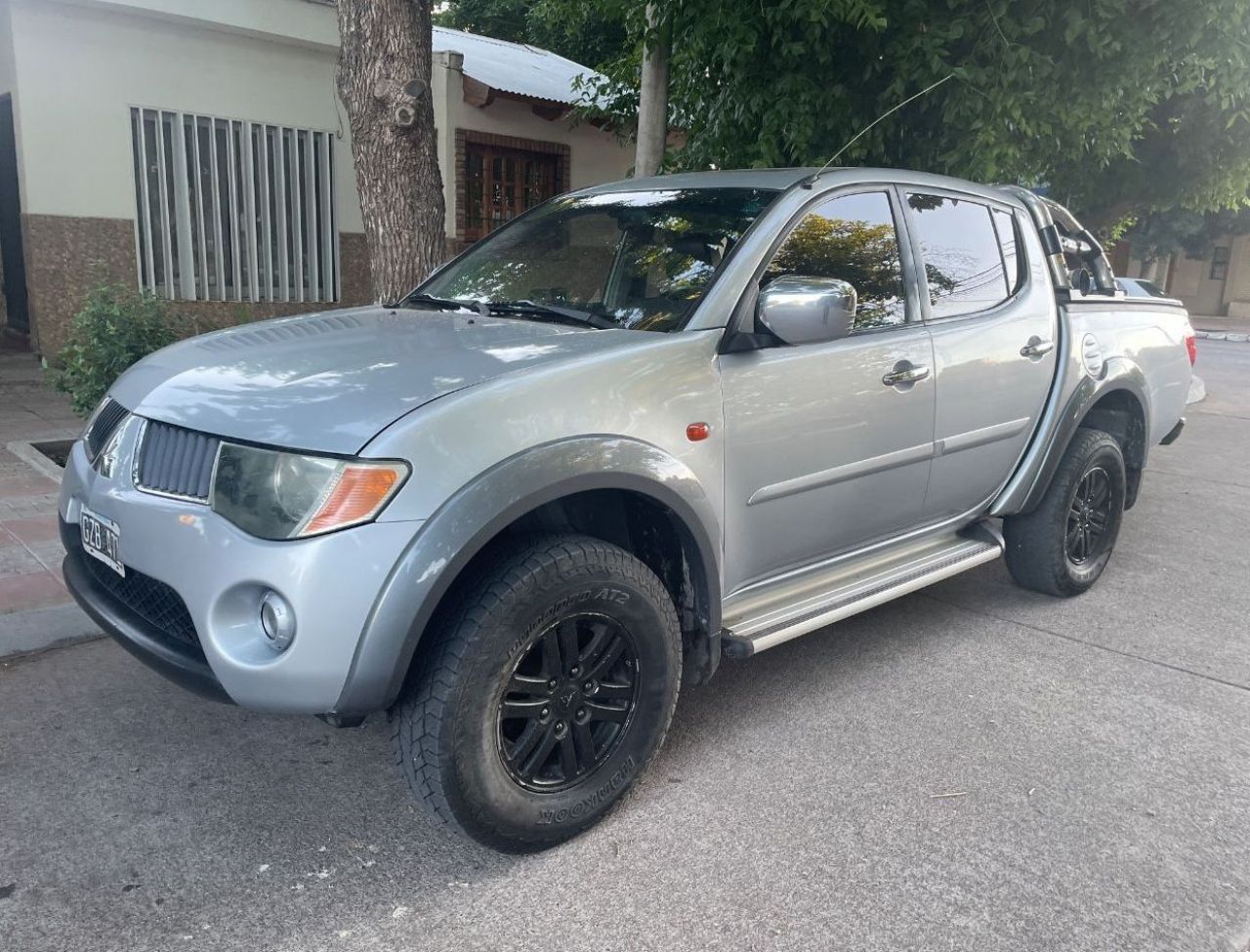 Mitsubishi L200 Usada en Mendoza, deRuedas
