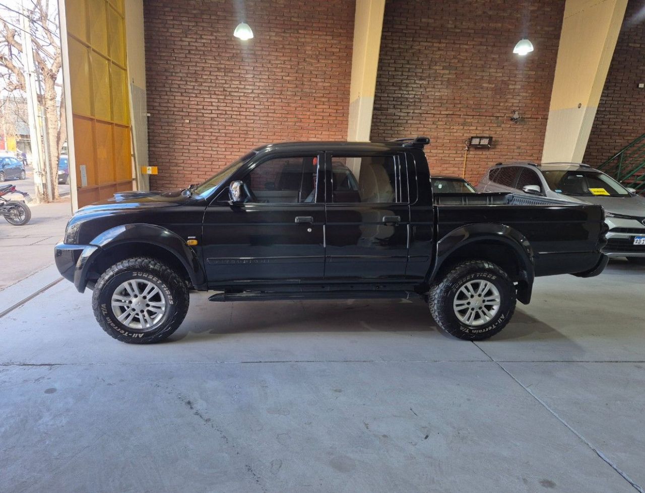 Mitsubishi L200 Usada Financiado en Mendoza, deRuedas