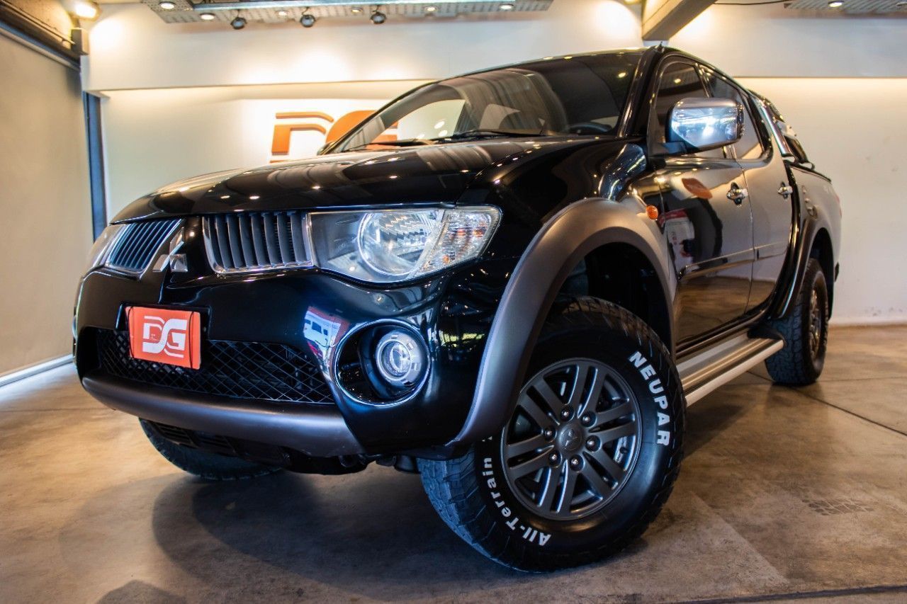 Mitsubishi L200 Usada en Córdoba, deRuedas