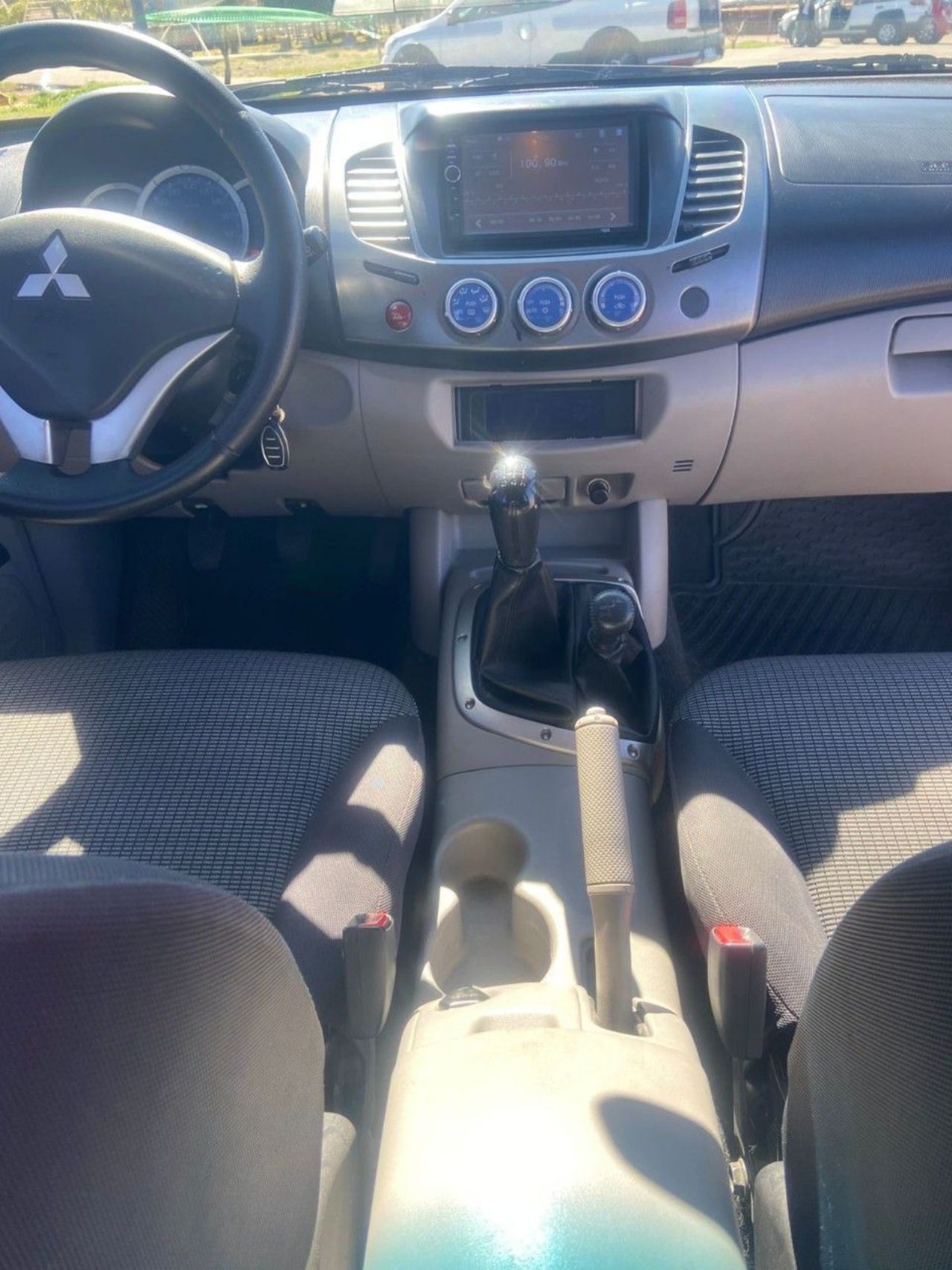 Mitsubishi L200 Usada en Mendoza, deRuedas