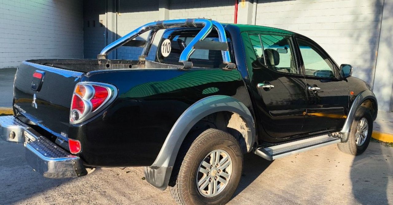 Mitsubishi L200 Usada en Santa Fe, deRuedas