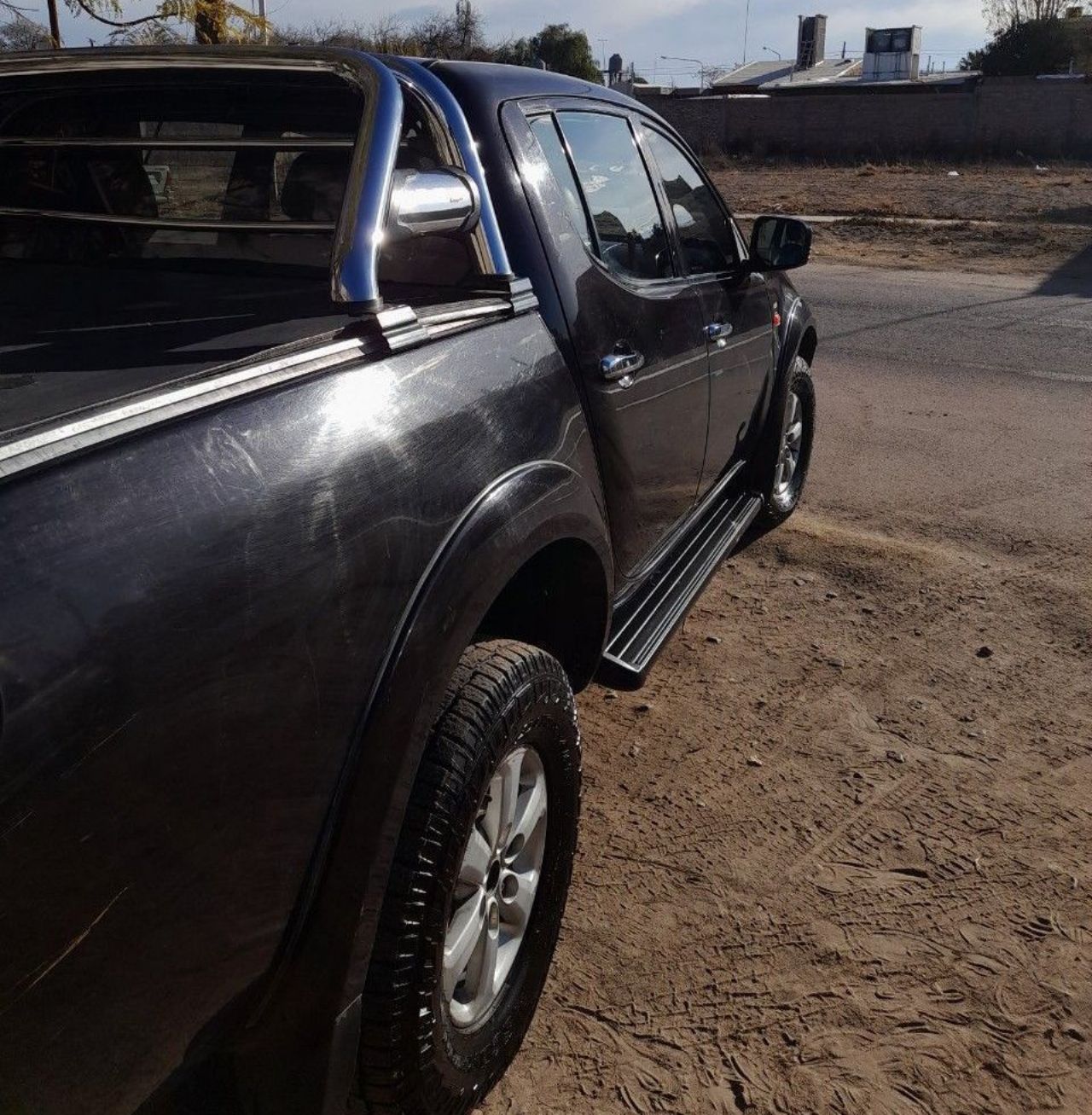 Mitsubishi L200 Usada en Mendoza, deRuedas